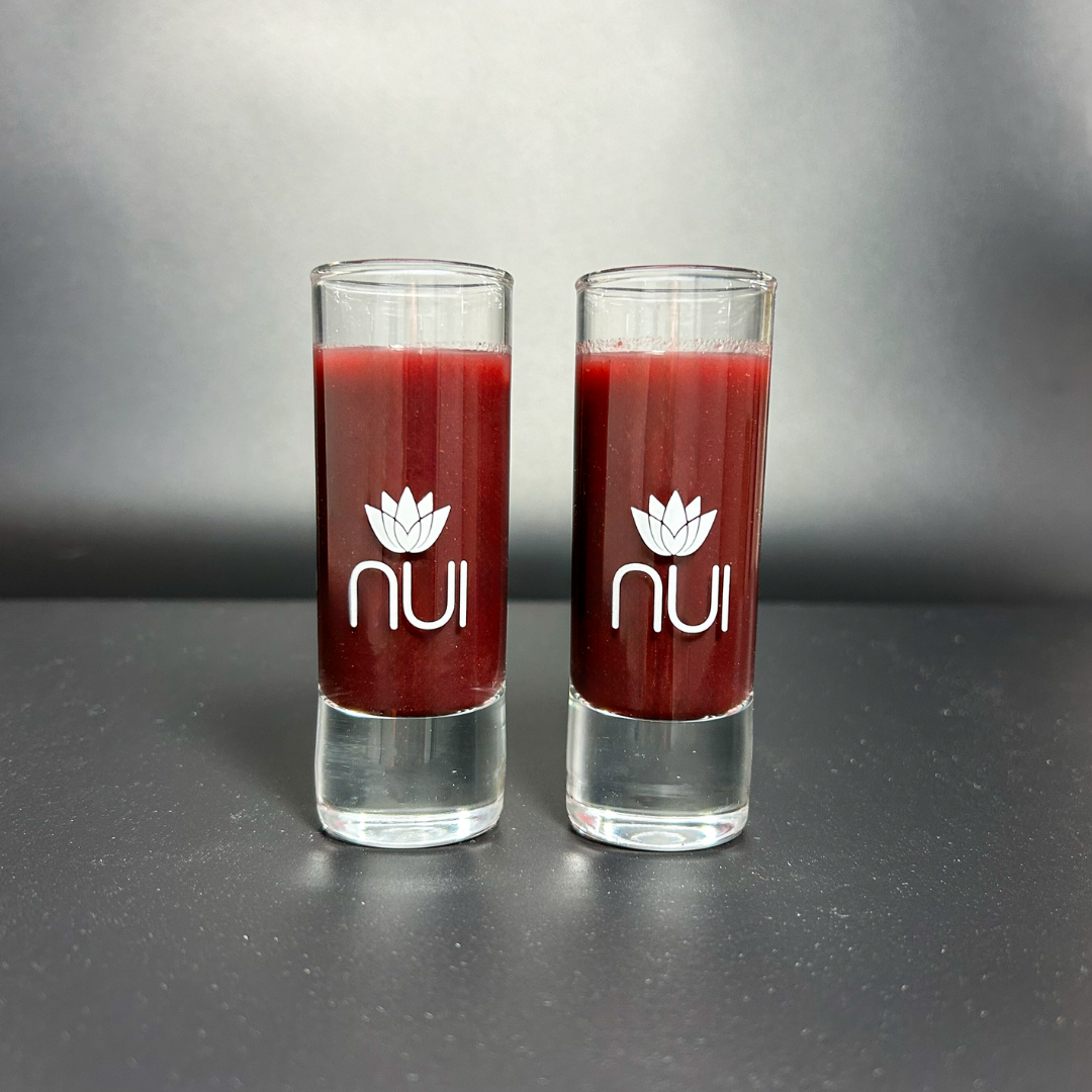 NUI-NONI-Saft-2-Glas